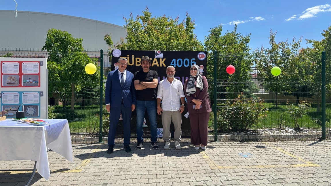 4006 TÜBİTAK Bilim Fuarilari  Sergisi